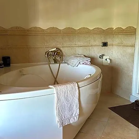 Se056 - Montemarciano, Deliziosa Mansarda Con Vista Mare Hotel 4*