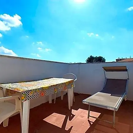 Se056 - Montemarciano, Deliziosa Mansarda Con Vista Mare Hotel