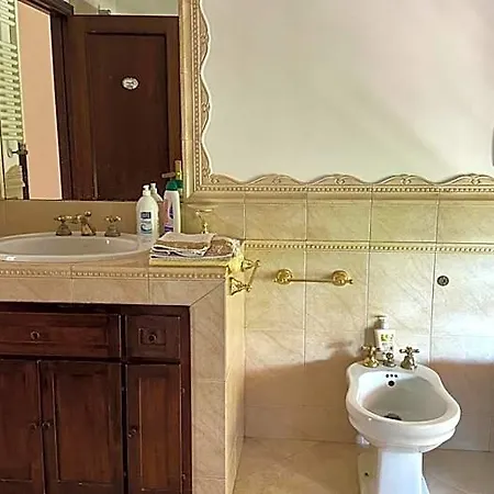 Hotel Se056 - Montemarciano, Deliziosa Mansarda Con Vista Mare Montemarciano